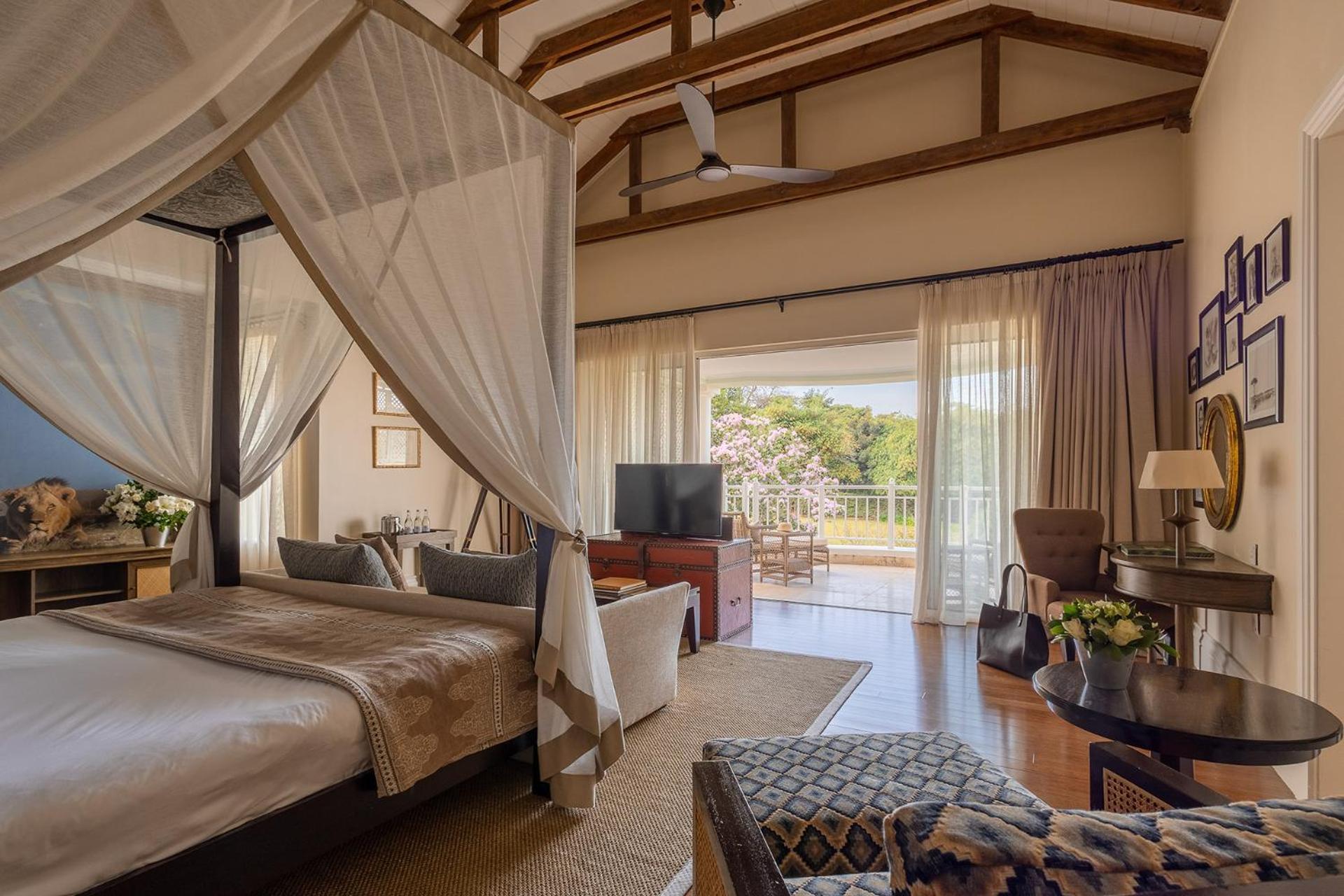 Hemingways Nairobi Hotel Екстериор снимка